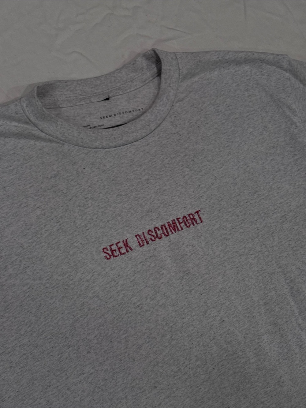 Grey 'Seek Discomfort' Short Sleeve Tee